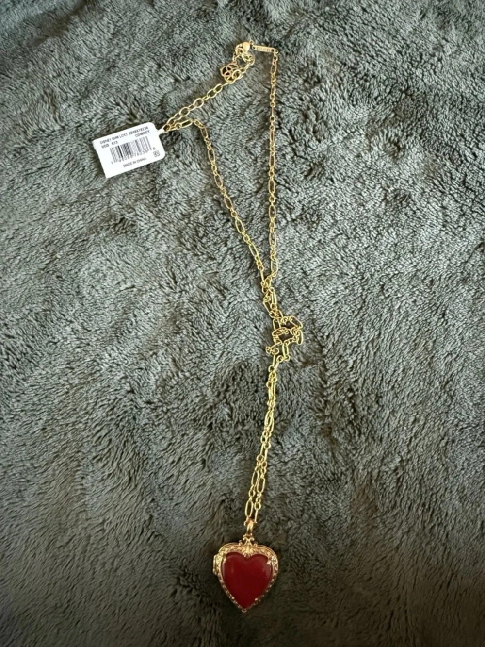 Kendra Scott Disney Heart necklace